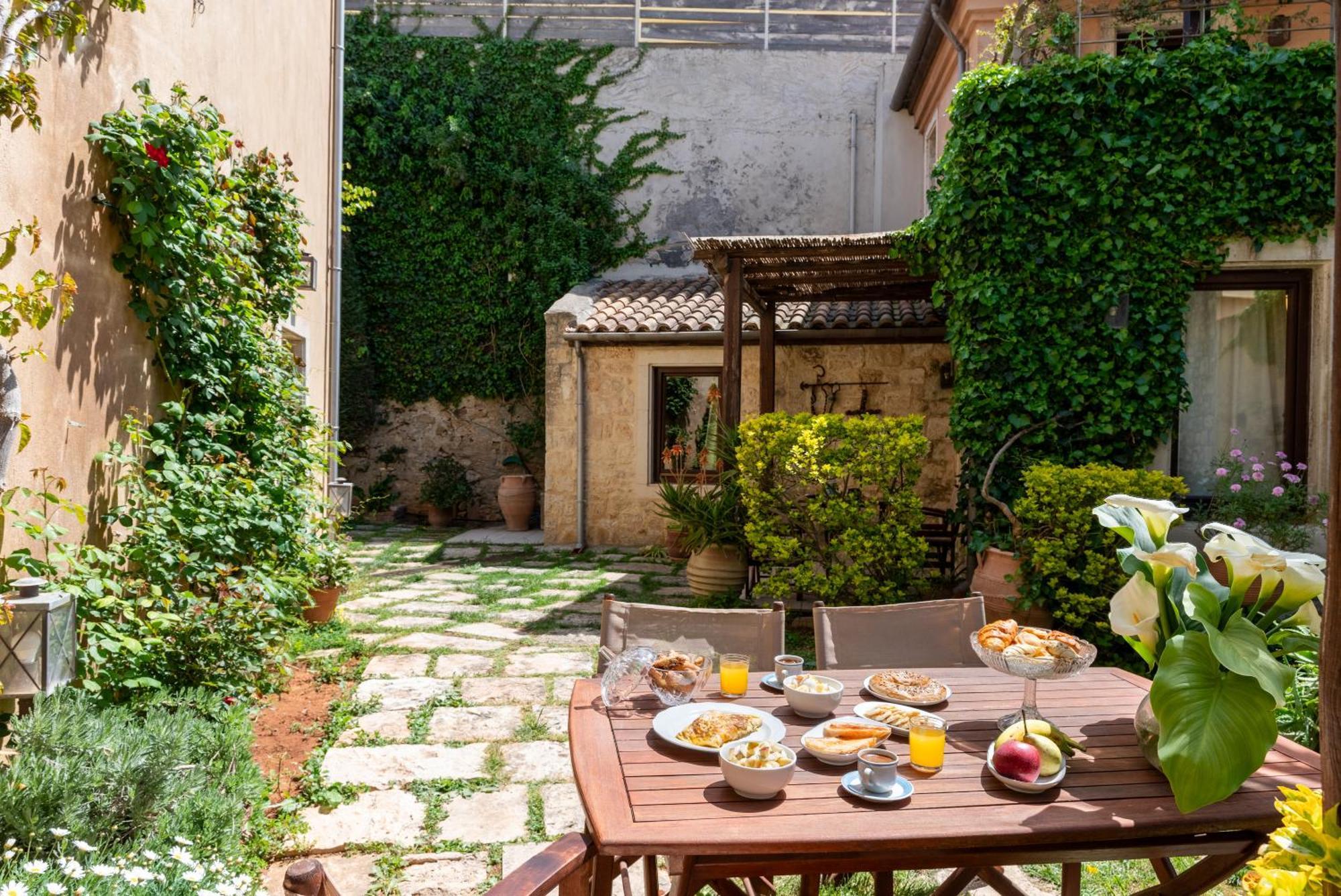 Kalimera Archanes Village Exteriör bild